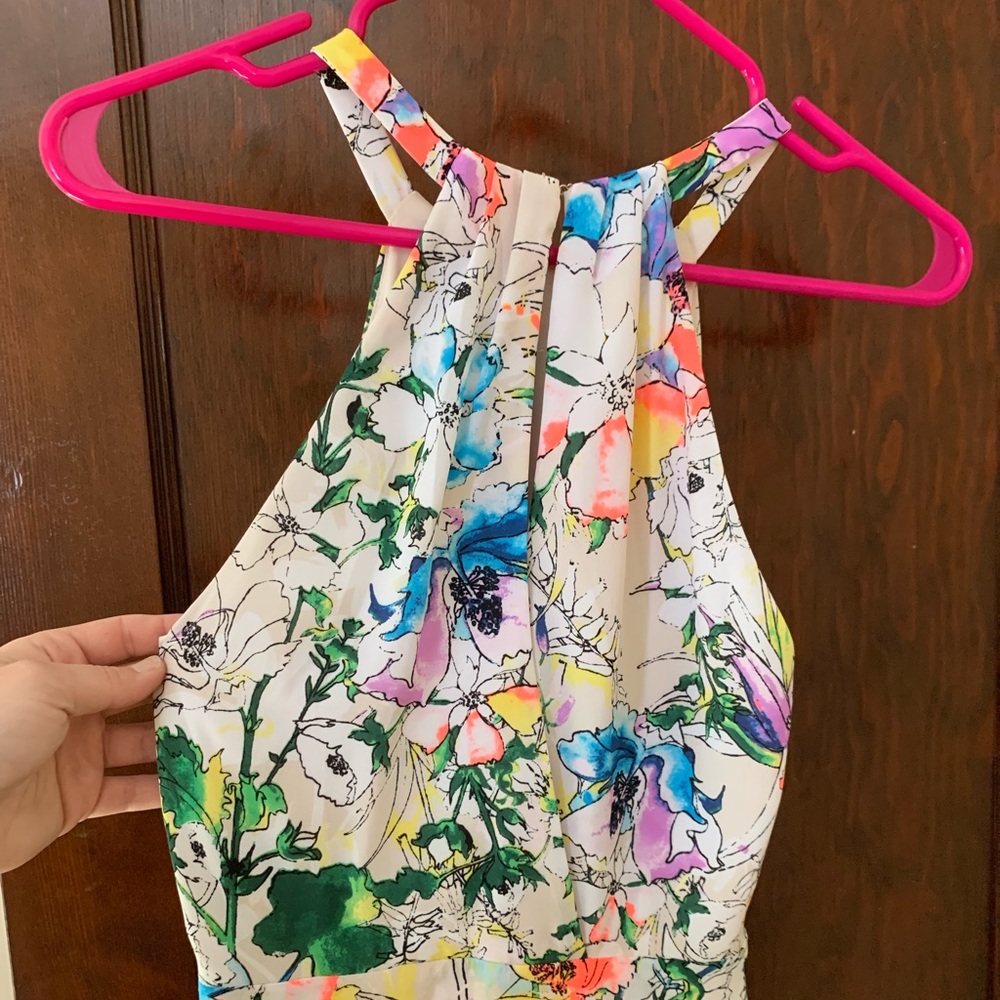 Shift Dress - Picture 2 of 3